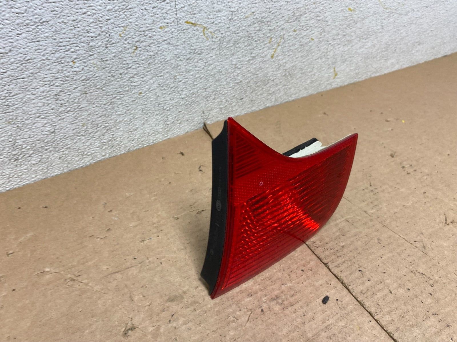 2004-2008 Audi A4 Sedan Right Passenger RH Side Inner Tail Light OEM P2606 DW2