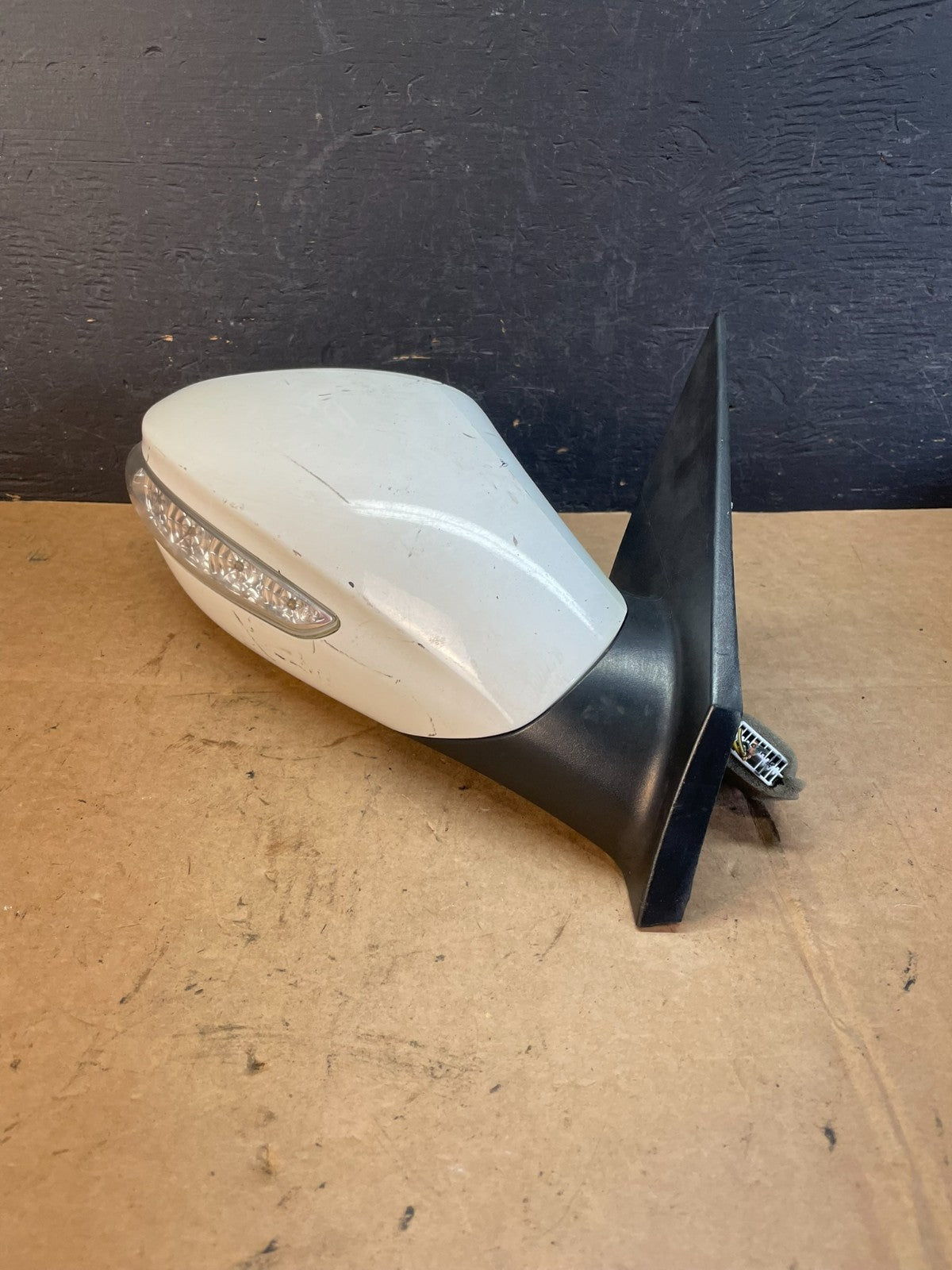 2011-2015 Hyundai Sonata Right Passenger Mirror W/ Turn Signal ae1042 DG1