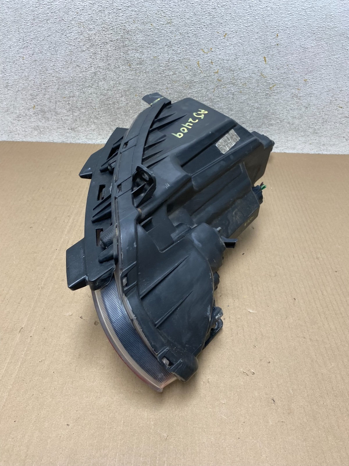 2015 to 2017 Hyundai Accent Left Driver LH Halogen Headlight AJ2409 DW7