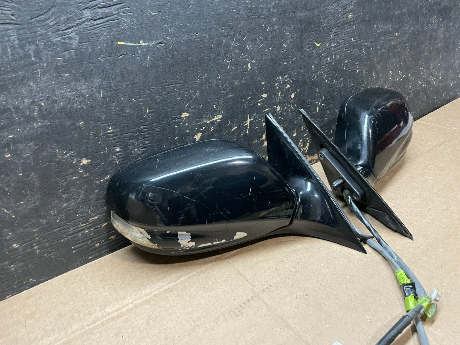 2009 to 2011 Lexus GS350 Left+Right Set Side View Door Mirror y9351 DG1