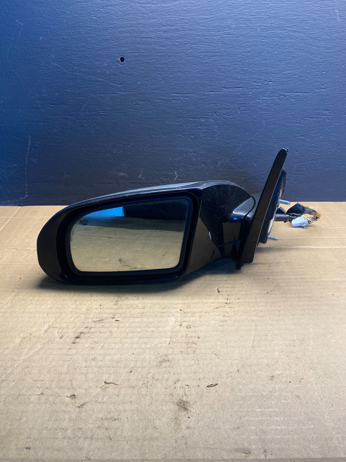 2009 to 2014 Nissan Maxima Left Driver Side View  Door Trn Sig Mirror AB7050 DW5