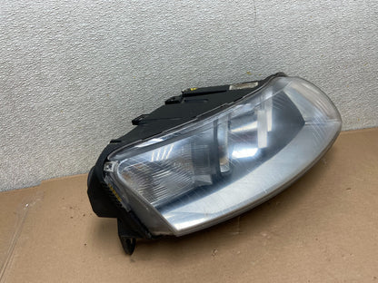 2005 to 2008 Audi A6 Right Passenger Side Headlight Xenon HID OEM AA9854 DW2