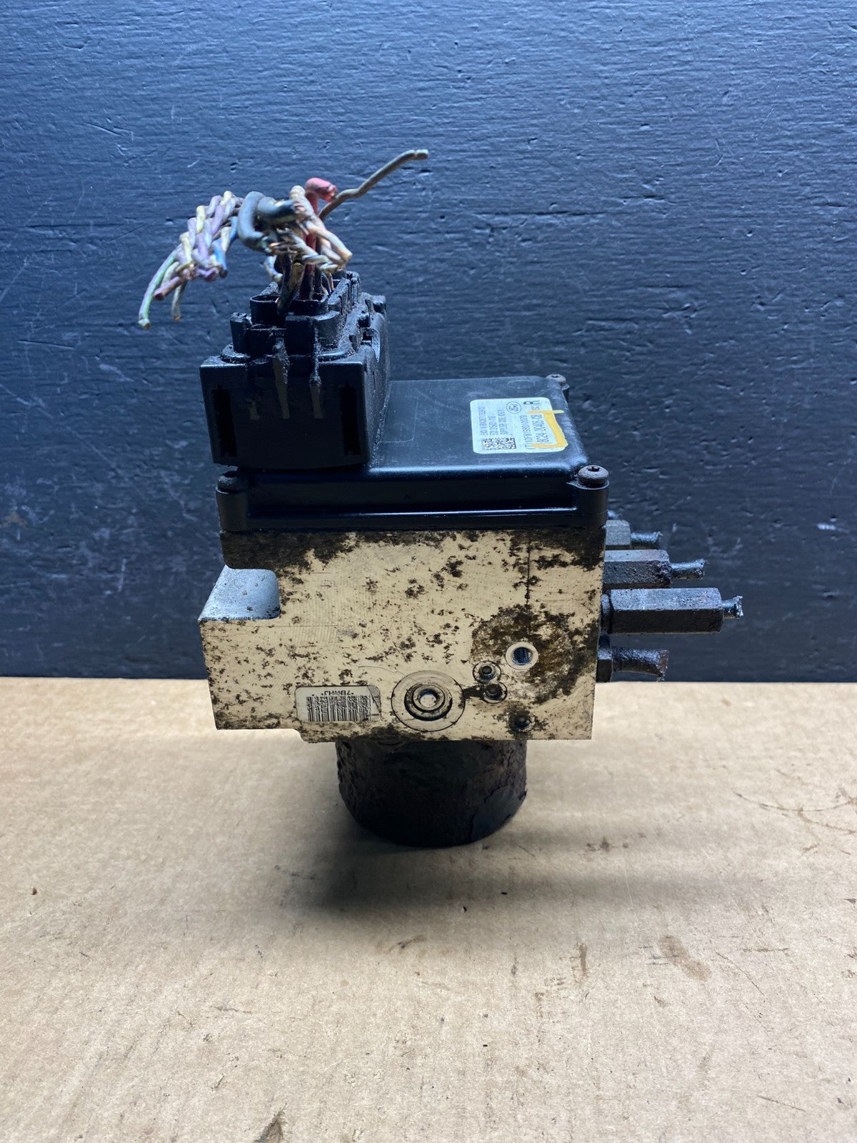 2011-2014 Ford E-150 E150 E250 E350 ABS Anti-Lock Brake Pump Module AC7019 DG4