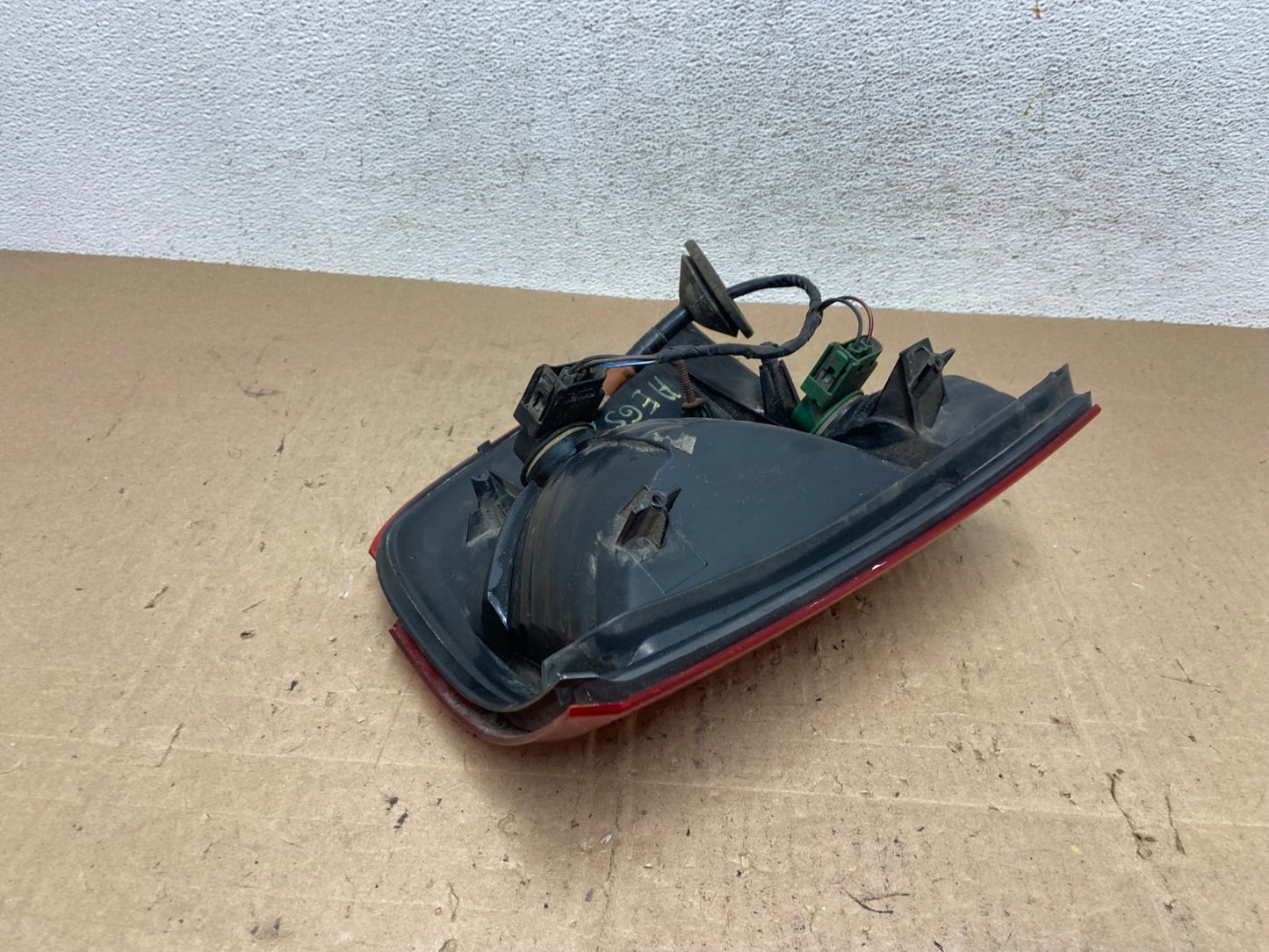 2002 to 2005 Ford Explorer Left Driver Lh Side Tail light AE6524 LK8