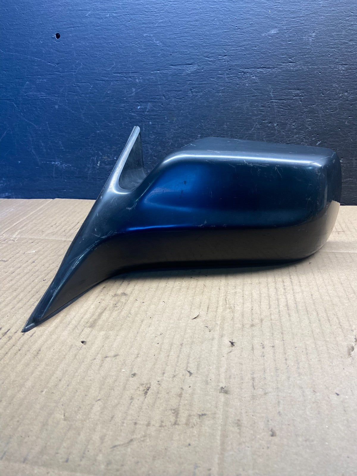 2000-2004 Toyota Avalon Left Driver LH Side View Door Mirror AD2942 DG0