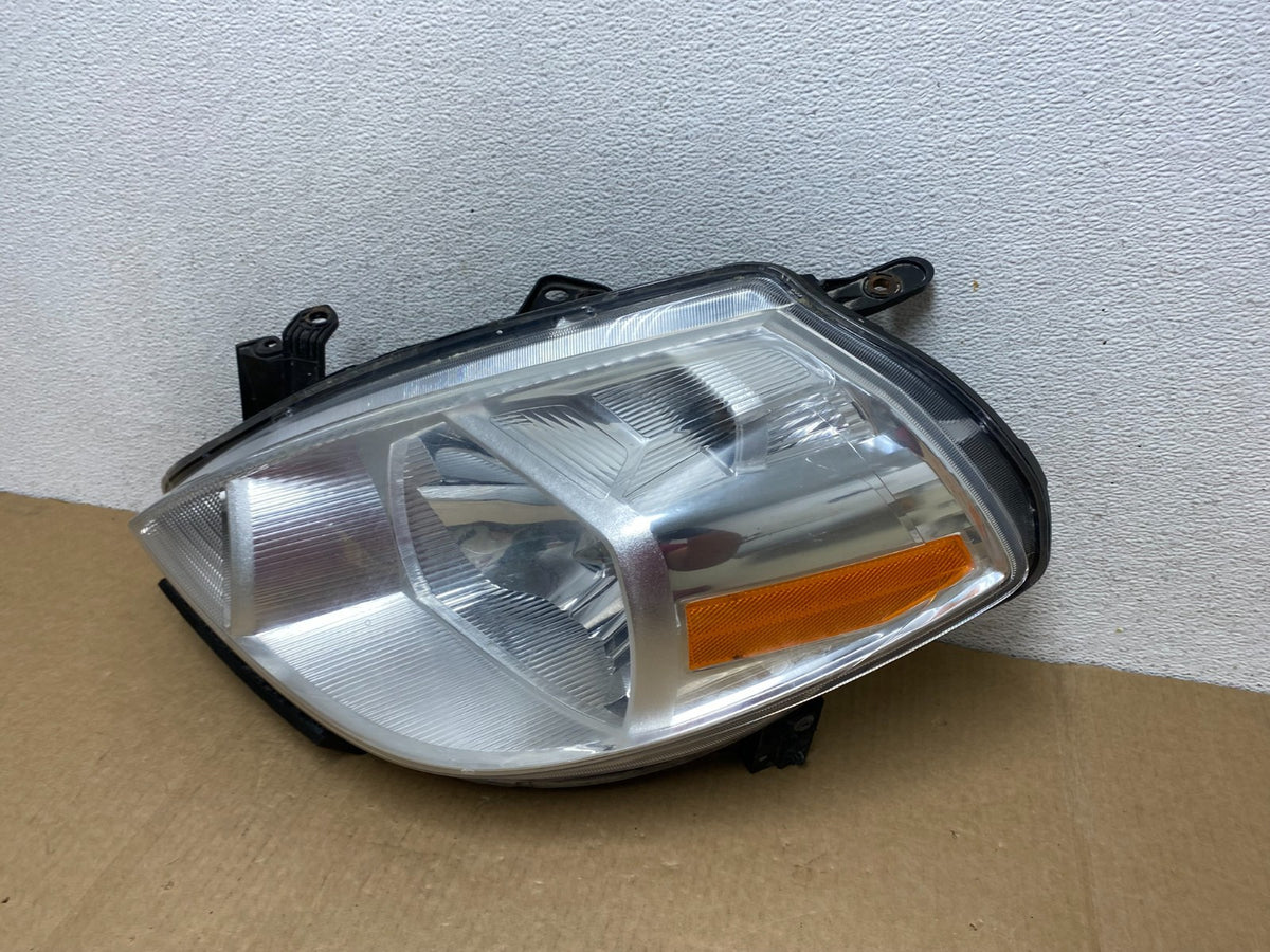 2008 to 2012 Nissan Versa Headlight Halogen Left Driver Lh Side AF9555 DW1