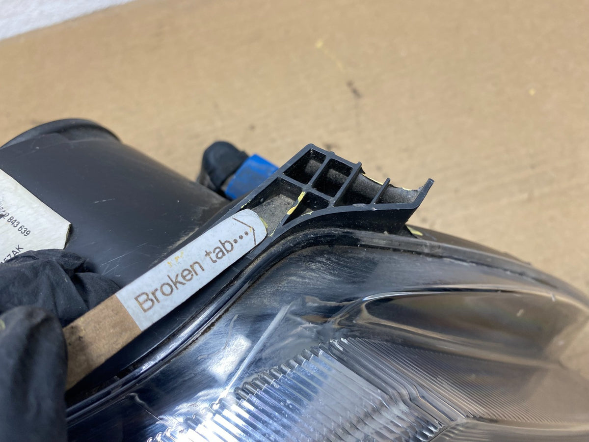 2008 - 2011 Saab 9-3 Front Right Passenger Side Halogen Headlight ah4189 DG4