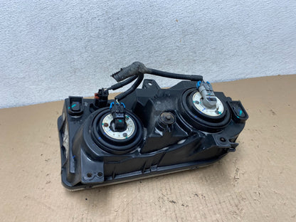 2005 2006 2007 Chrysler 300 Left Driver LH Halogen Headlight AF3279 DW5