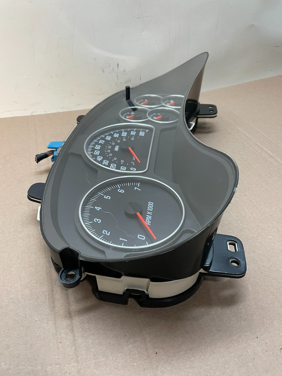 2002 - 2005 GMC Envoy Speedometer Cluster Gauge AJ0871 DW1