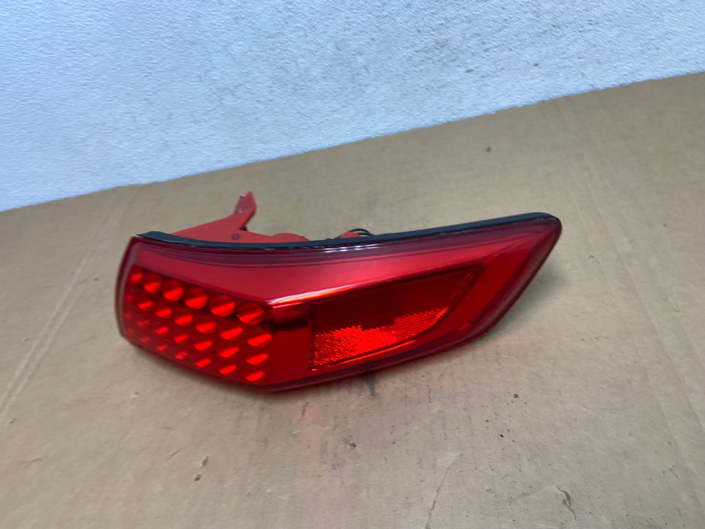 2003 to 2008 Infiniti FX35 FX45 Right Passenger RH Side Tail Light AD2622 LK1
