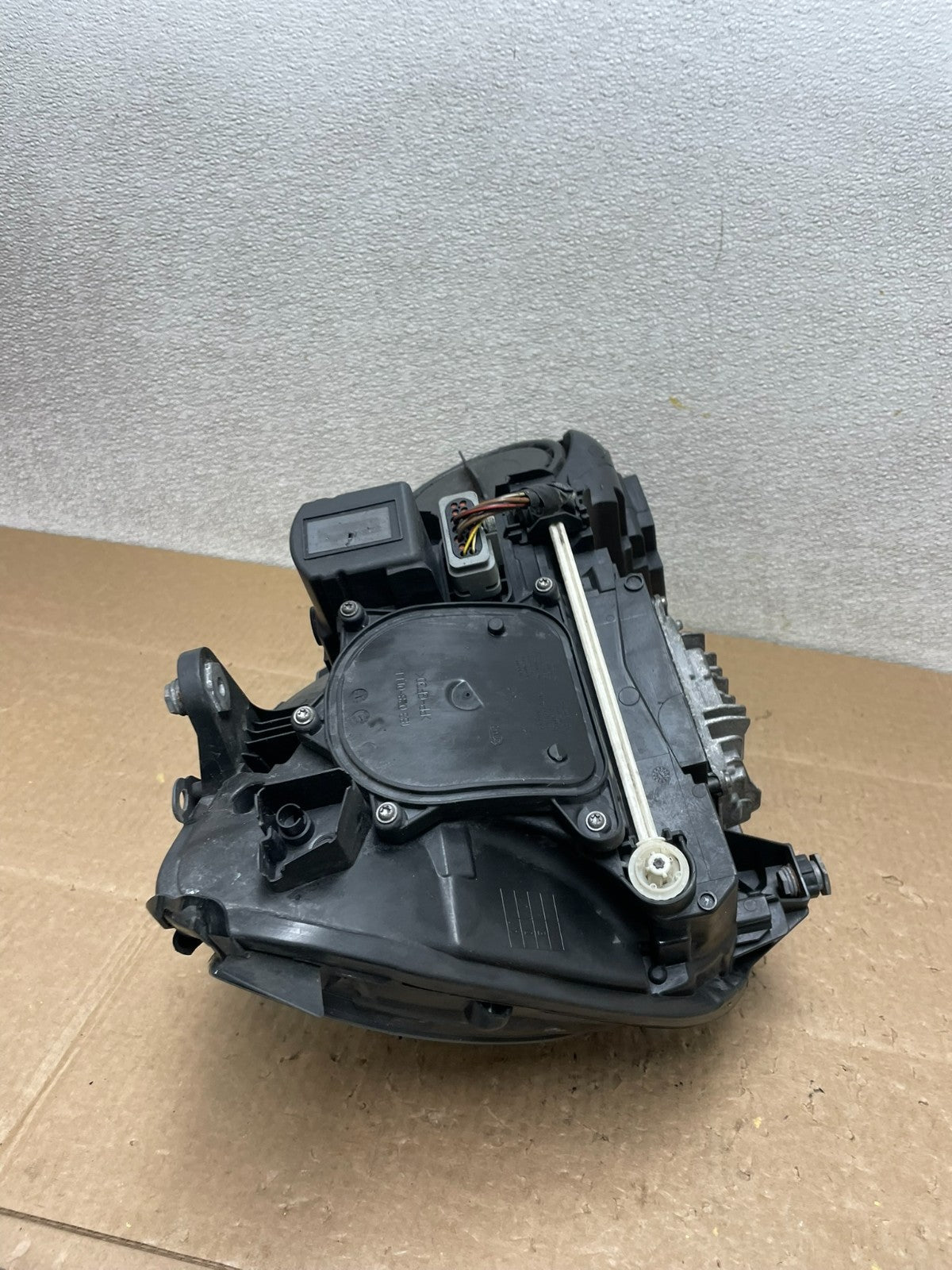 2014 2015 2016 Mercedes W212 E E300 E400 Left Driver Lh LED Headlight Y8896 DW8