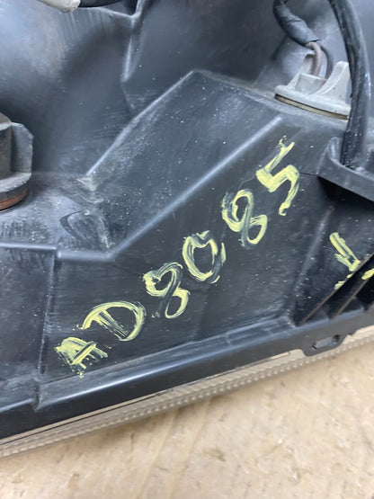 2005 2006 2007 Chrysler 300 Right Passenger RH Halogen Headlight AD8084 DW11