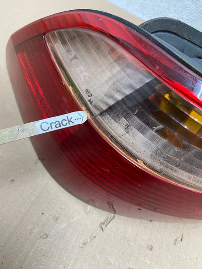1998 to 2000 Honda Accord Sedan Tail light Left Driver LH Side AE7174 LK4