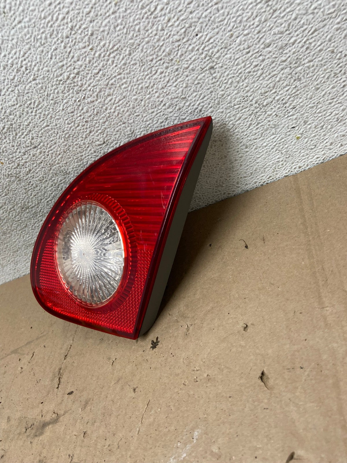 2003-2008 Toyota Corolla Inner Passenger Right RH Side Tail Light AG4888 LK1