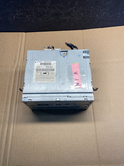 2004 2005 Nissan Armada QX56 Radio Stereo Audio CD Player Receiver AD1669 DG3