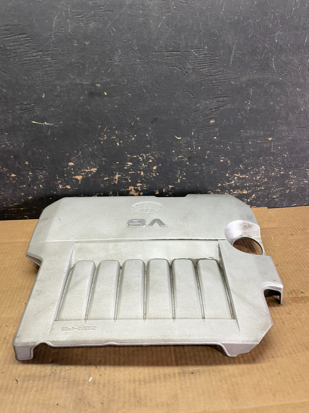 2008 to 2010 Toyota Highlander Top Engine Cover Lid OEM AA9206 DG4