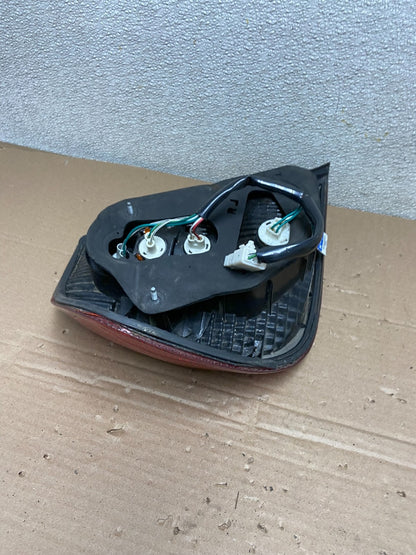 2002 2003 2004 Toyota Camry Tail Light Right Passenger Rh Side TYC AB1345 LK6