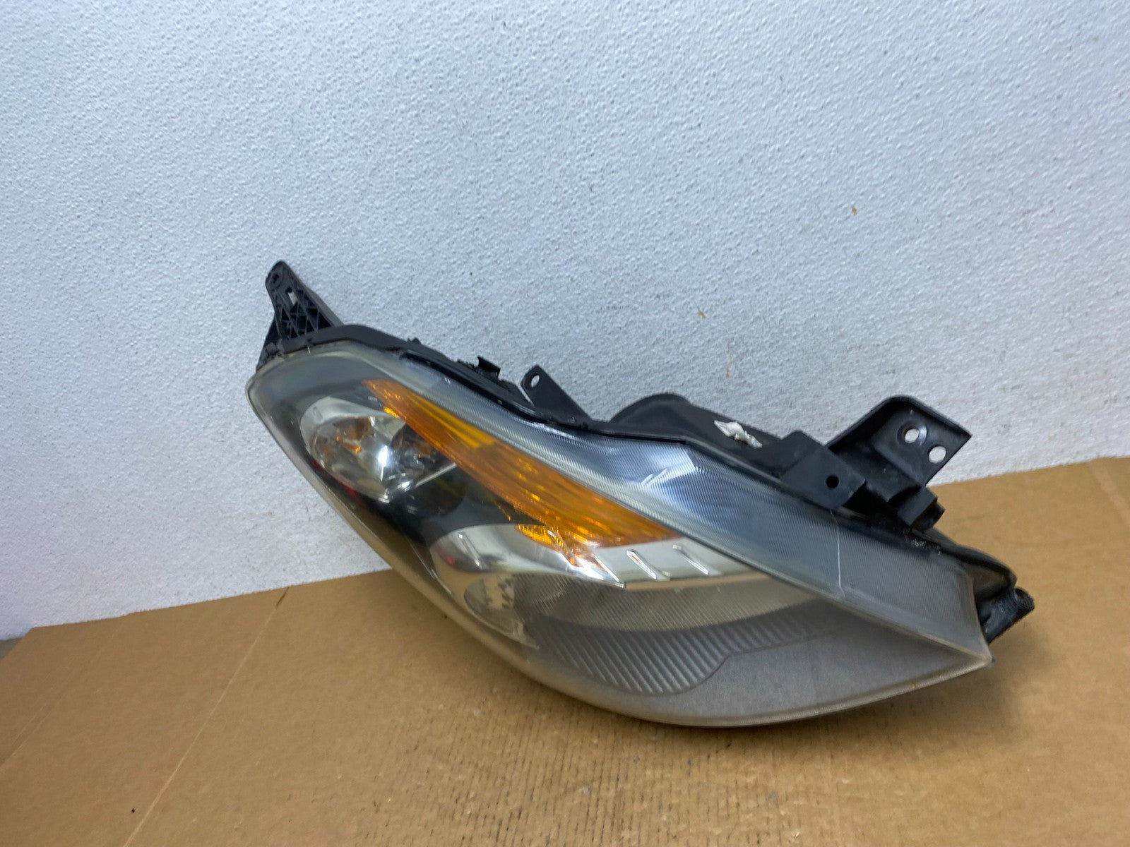 Sedan 2007 to 2009 Nissan Altima Right Passenger Halogen Headlight AD9247 DW1
