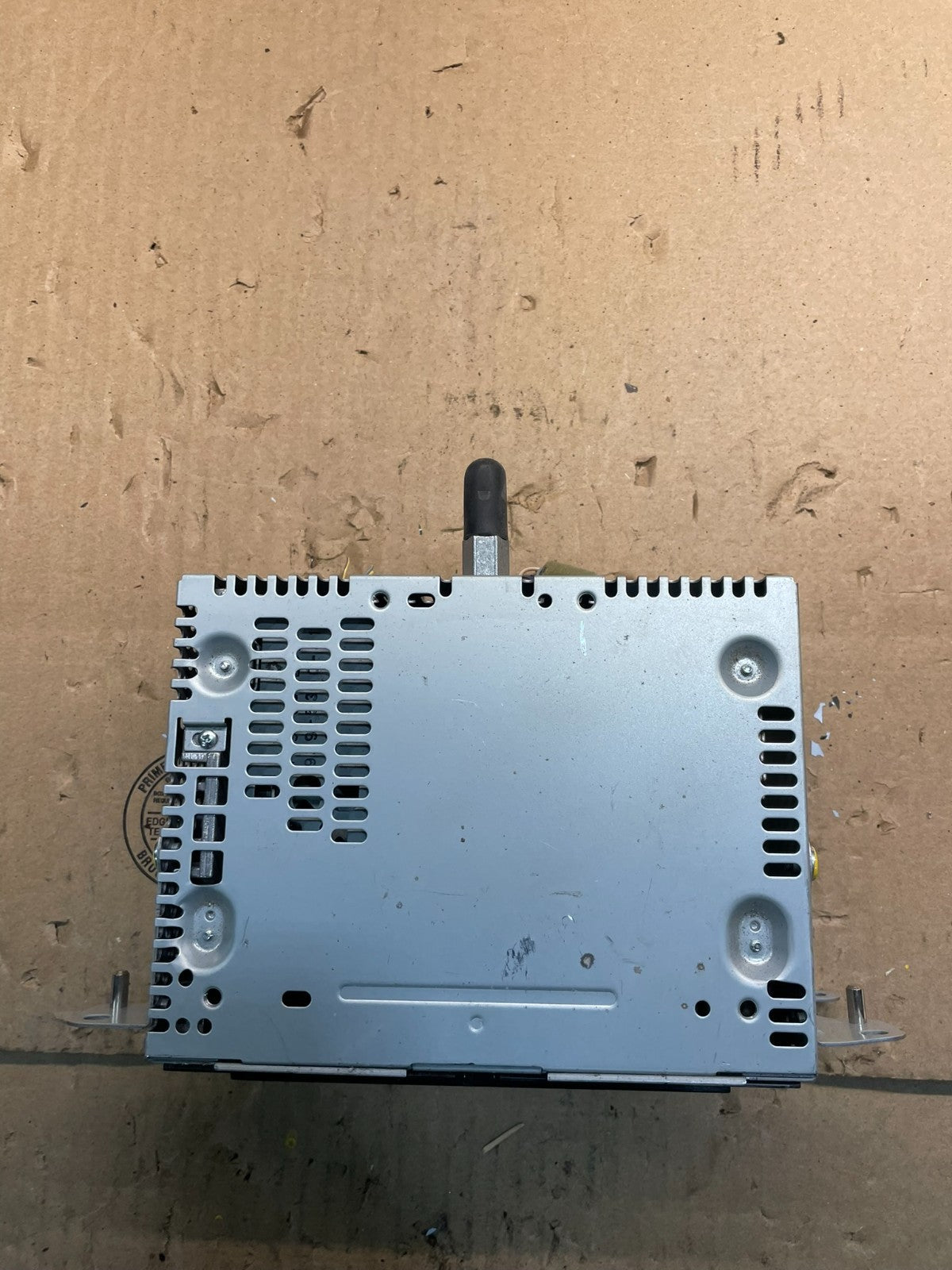 2013 to 2014 Ford Edge AM/FM Radio Reciever OEM V8747 DG4