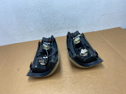 1999-2002 Chevrolet Silverado 1500 Left+Right Set Side Tail lights ad9085 DG11