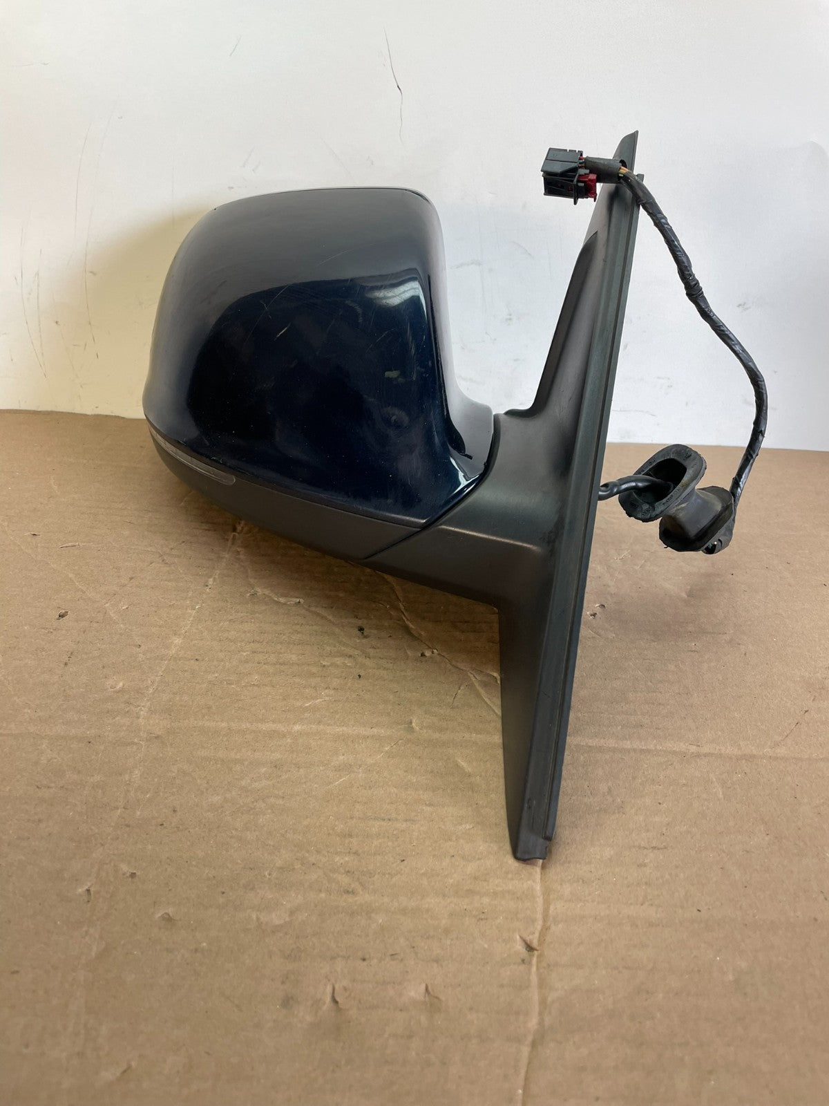 2009 to 2012 Audi Q5 Right Passenger Side Door View Power Mirror AG9767 DW1
