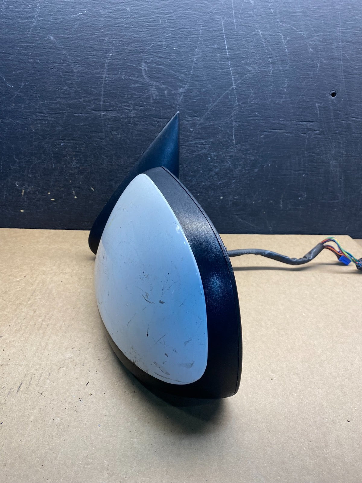 2003-2006 Chevrolet Tahoe Suburban Left Driver LH Turn Door Mirror AG6015 DW10