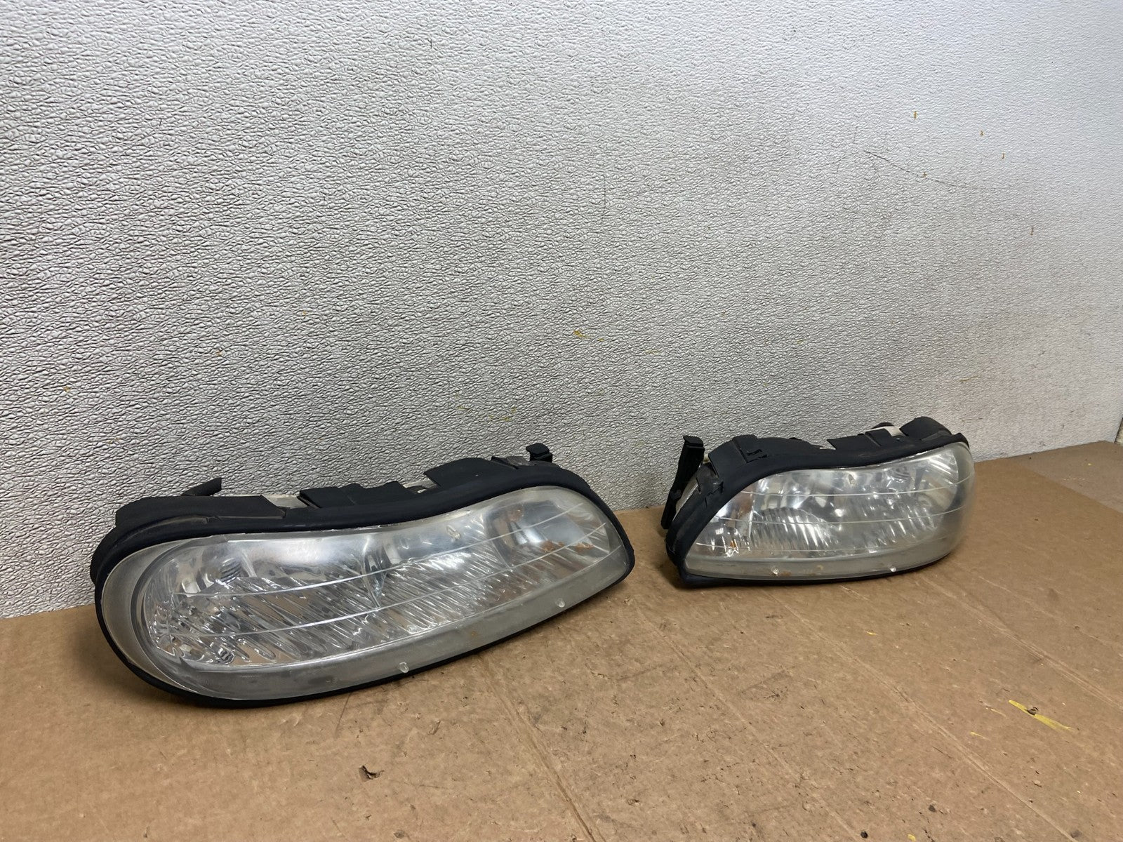 1997 to 2003 Chevrolet Malibu Left+Right Side Headlights AA2678 PS2