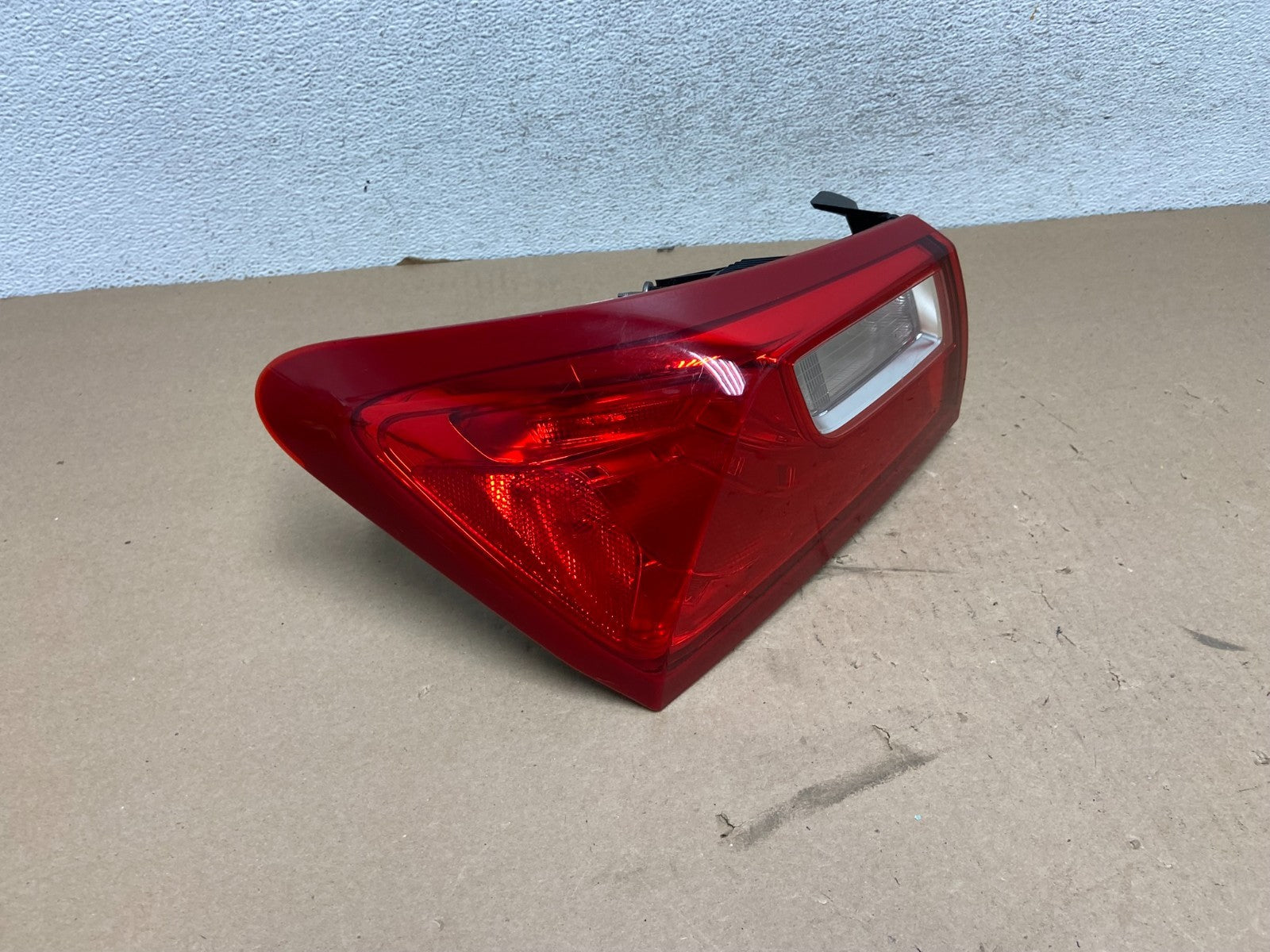 2017 to 2021 Chevrolet Malibu Left Driver LH Side Tail Light AG34052