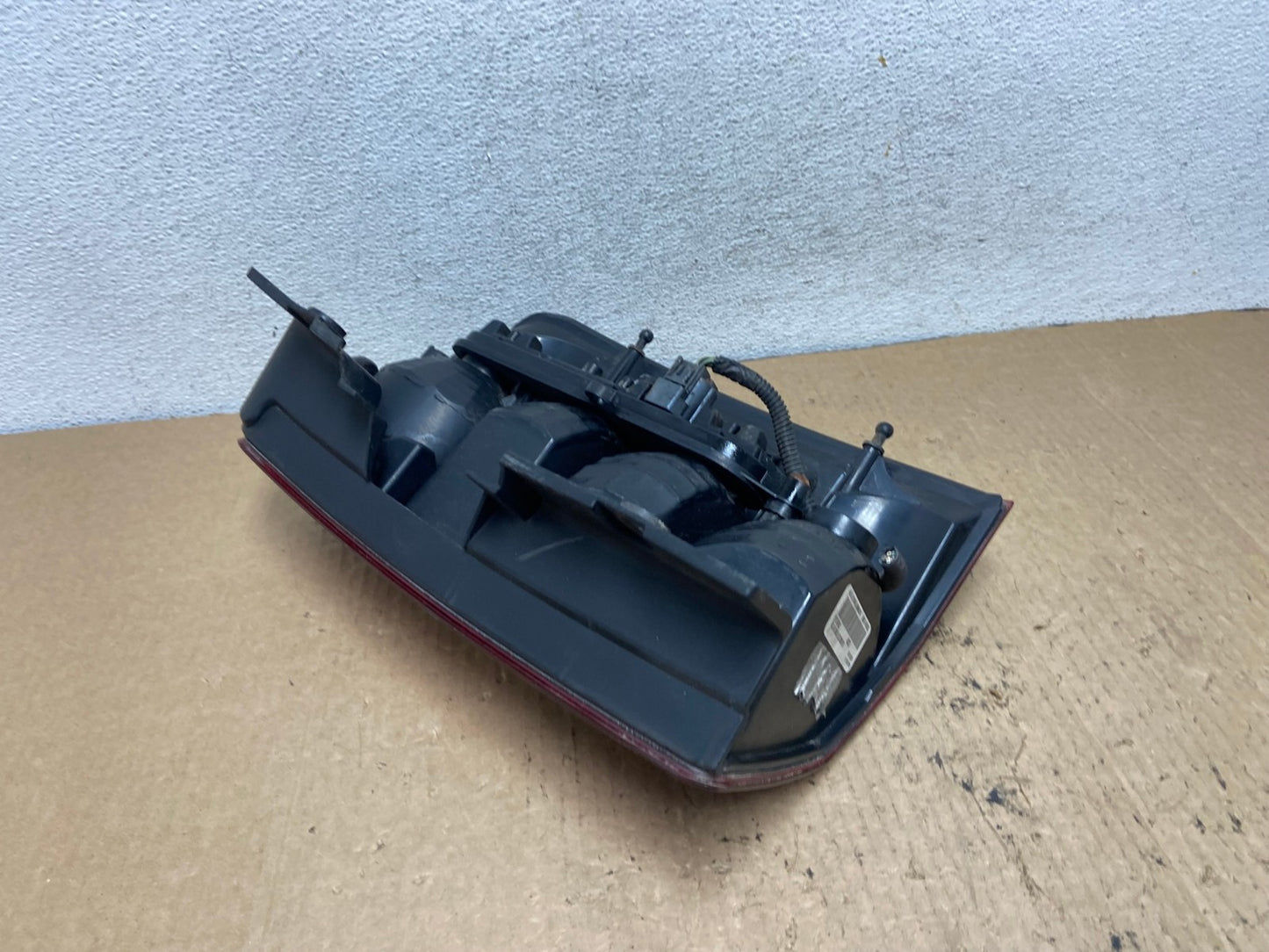 2008 to 2012 Jeep Liberty Left Driver Side Lh Tail Light AG2515 LK4