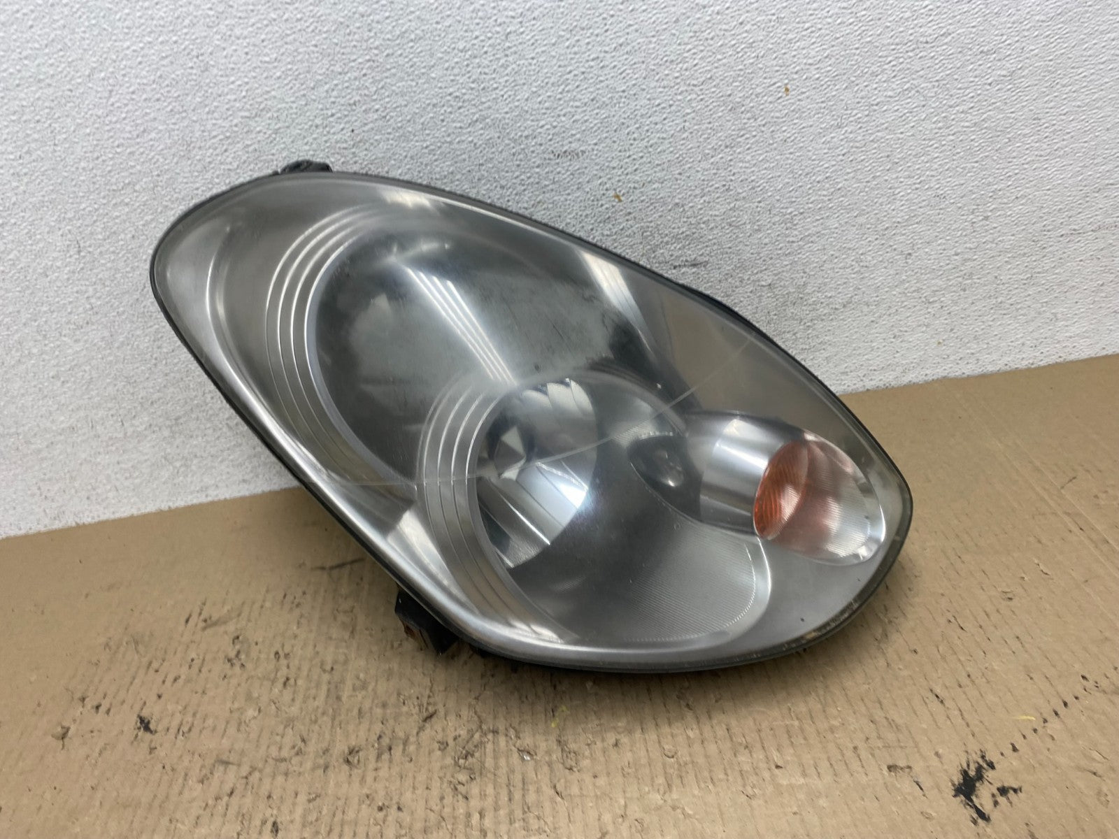 2005-2006 Infiniti G35 Right Passenger Hid Xenon Headlight Sedan AF7001 DW0