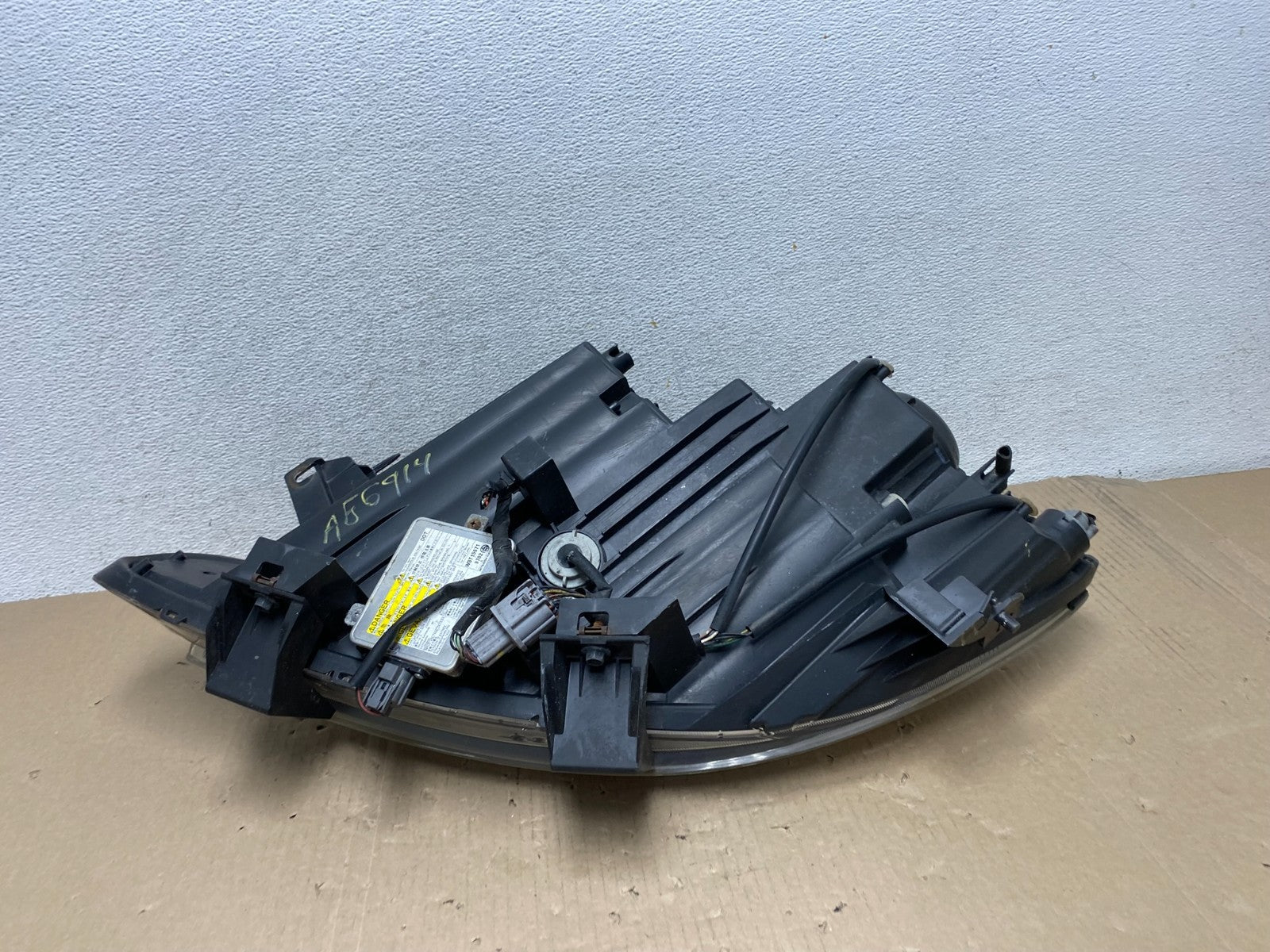 2007 - 2009 Mazda Cx9 Cx-9 Right Passenger RH Headlight Xenon HID AG6914 DW7