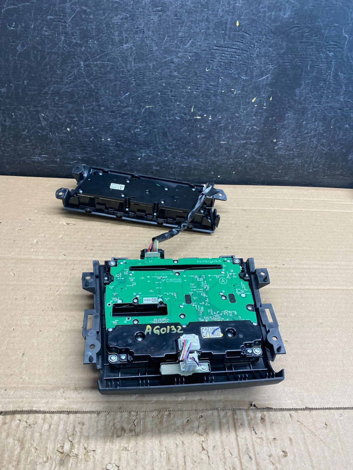 2010 - 2014 Nissan Murano Radio Temperature Climate A/C Control Panel AG0132 DG4