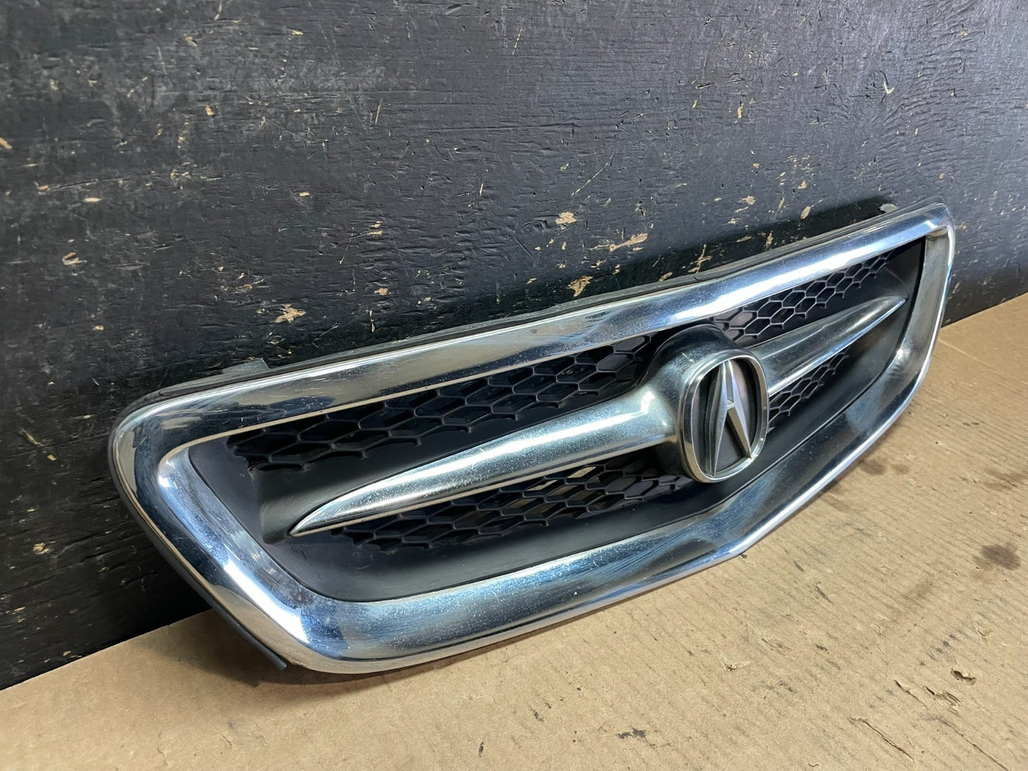 1999 to 2001 Acura TL OEM Front Upper Grill Grille Aftermarket Y9653 DG1