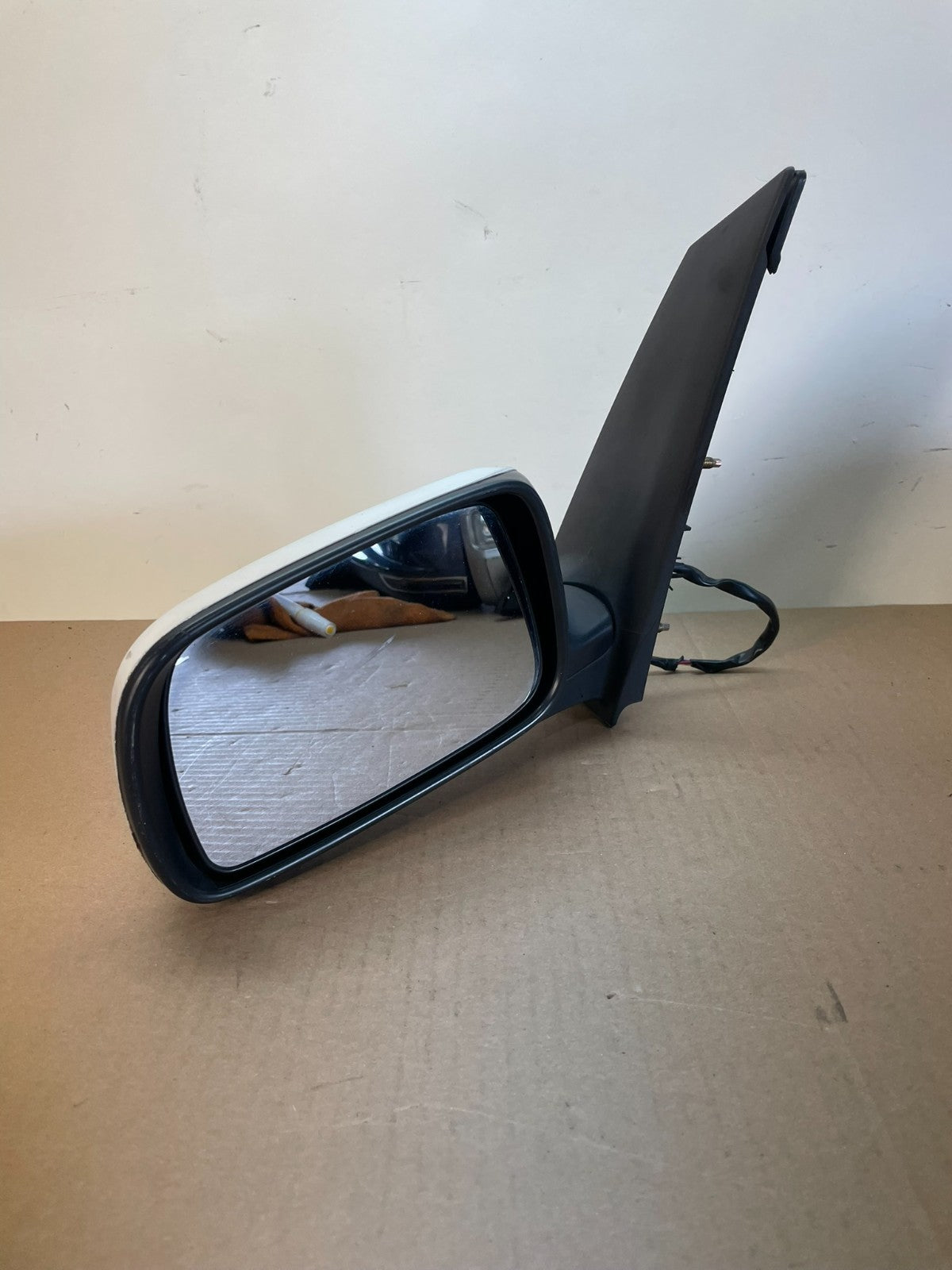 2004 to 2009 Toyota Prius Left Driver Side View Door Mirror AI0713 DW2
