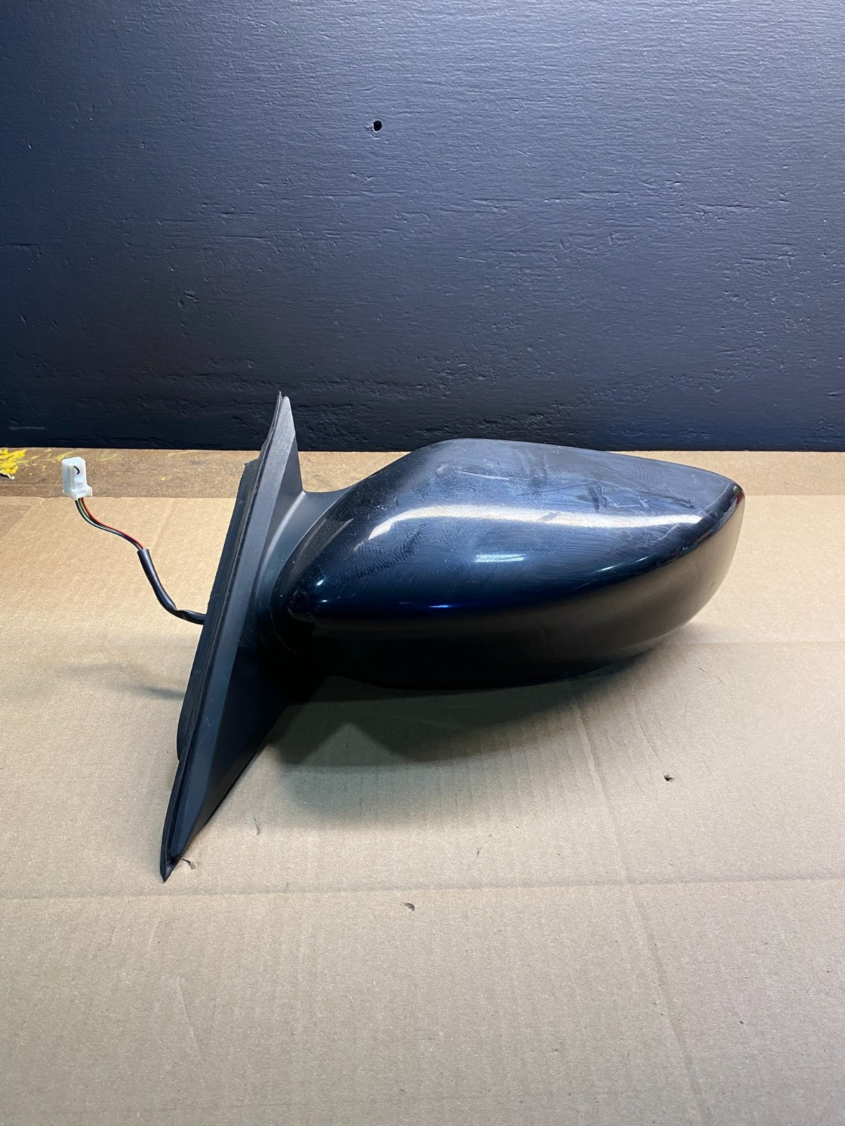 2013 to 2018 Nissan Altima Left Driver LH Side View  Door Mirror OEM AB4068 DW0