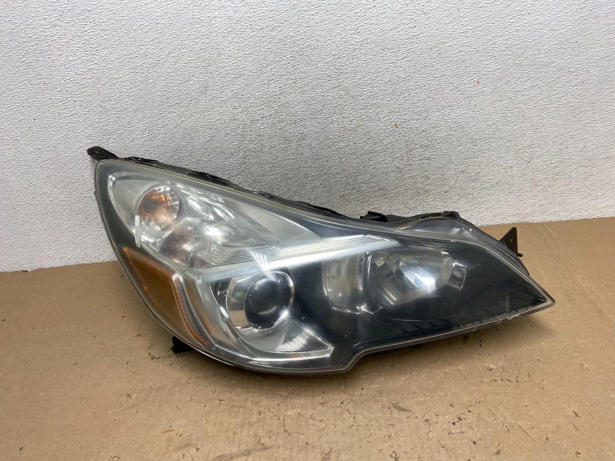 2013 - 2014 Subaru Legacy Outback Right Passenger Headlight AG4442 DW0