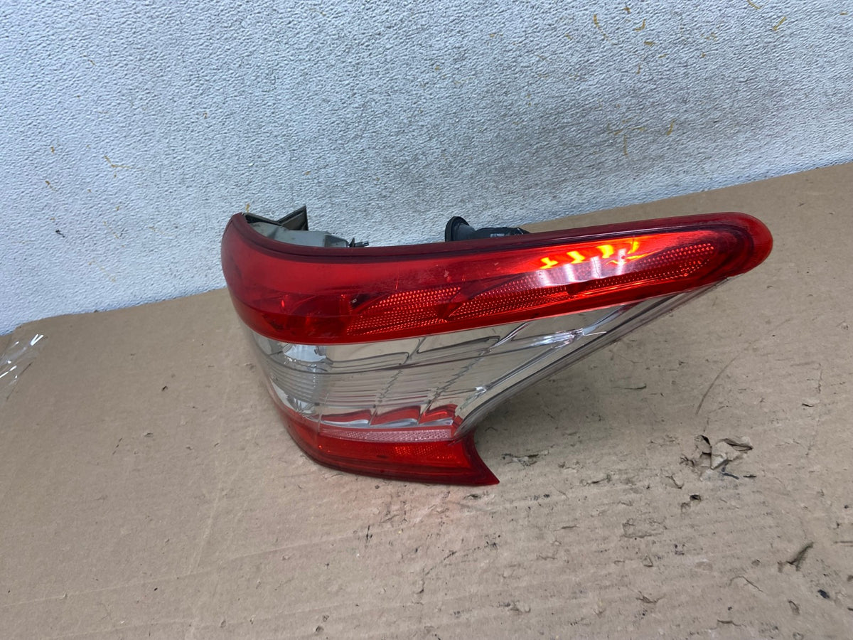 2013 2014 2015 Nissan Sentra Led Right Passenger Side Tail Light AI1036 LK1