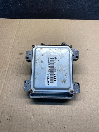 2010 to 2013 Chevrolet Silverado Yukon Engine Control Module ECM ECU AG9461 DW1