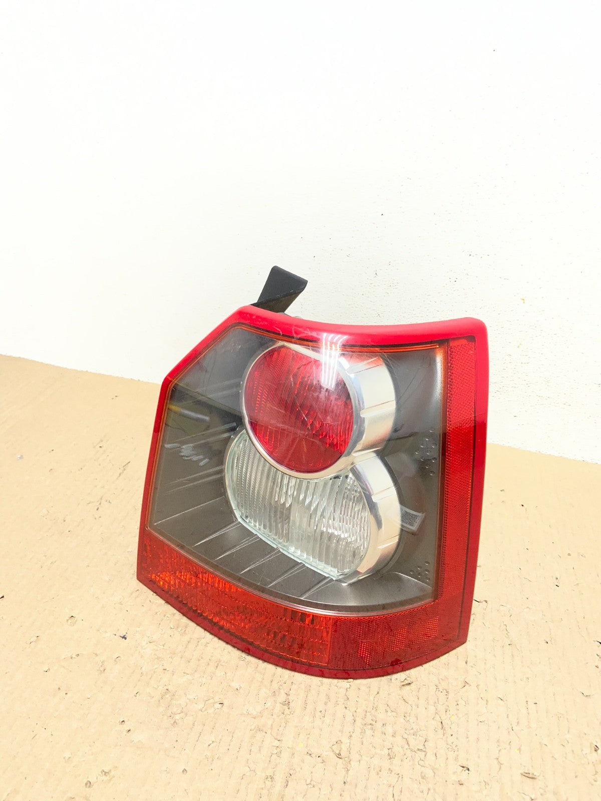 2008 to 2010 Land Rover Lr2 Right Passenger RH Side Tail Light AF2971 DW0