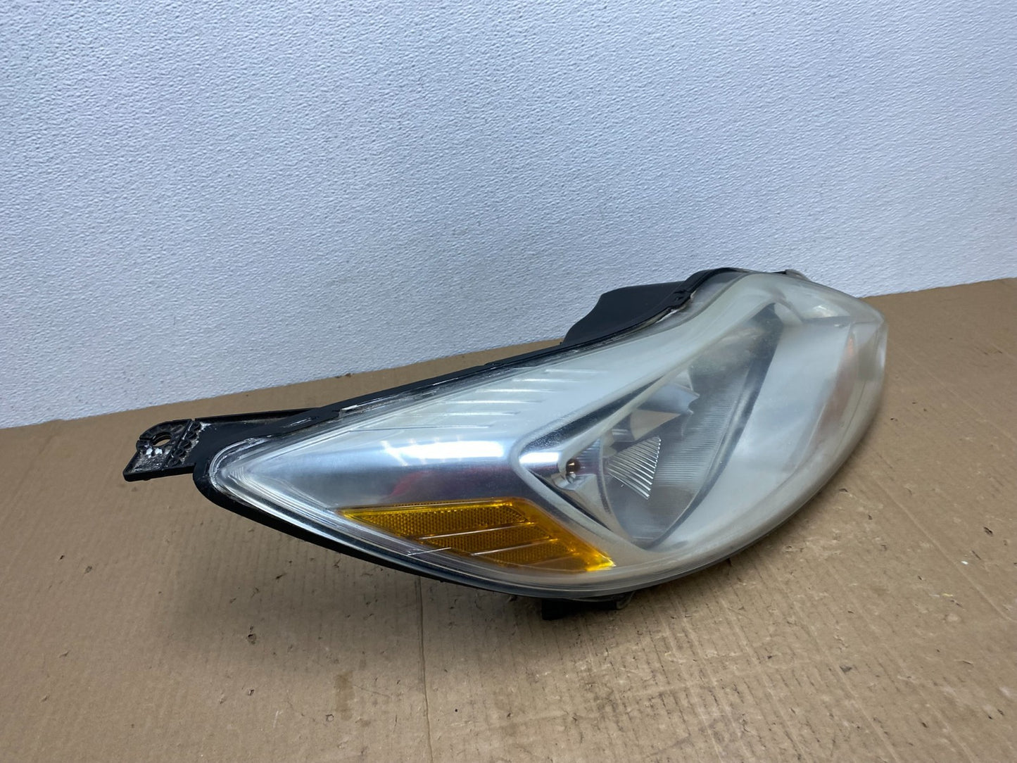 2012 2013 2014 Ford Focus Right Passenger Rh Side Headlight Oem AB8412 DW2