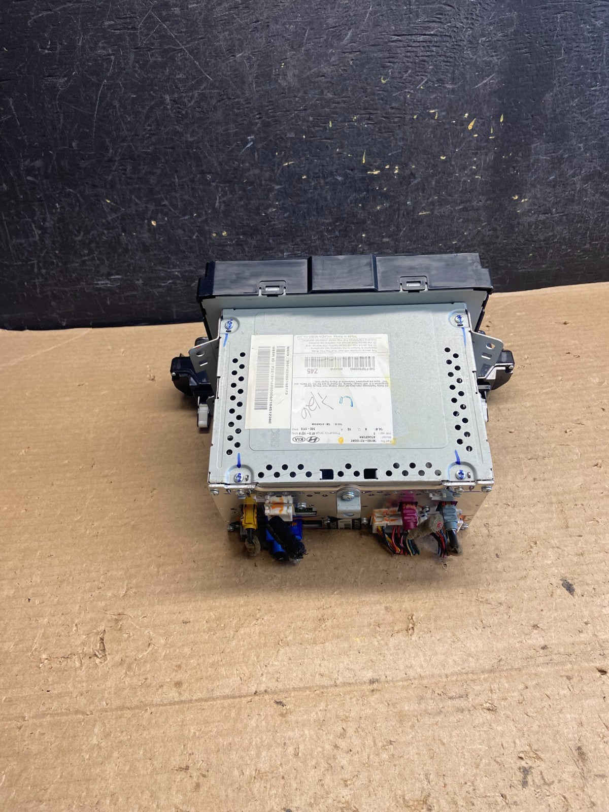 2017 to 2018 Hyundai Elantra Radio Clock Digital Player FM/AM AH5419 DG3
