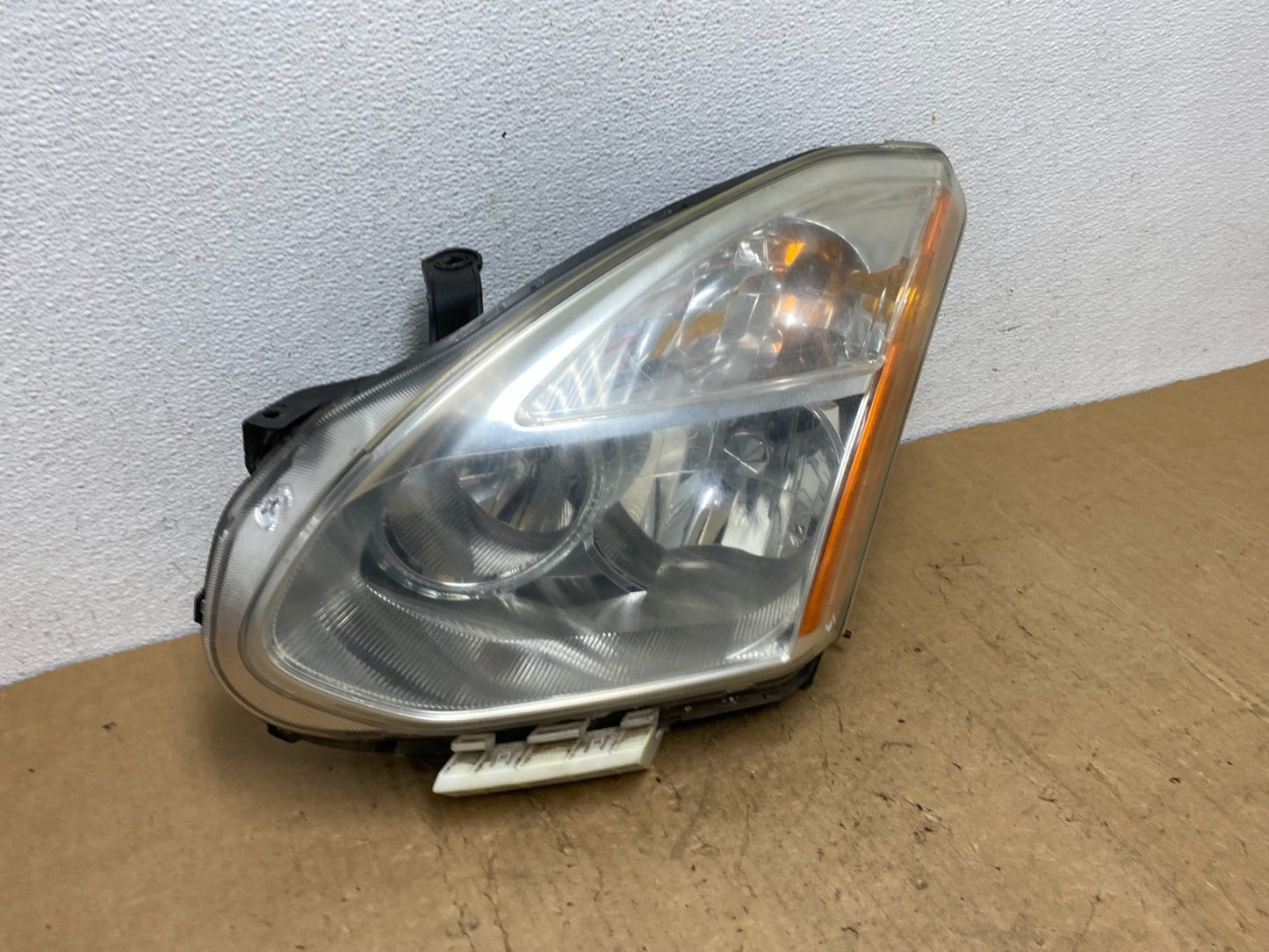 2008 to 2013 Nissan Rogue HID Xenon Headlight Left Driver Lh Side AD1386 DW2