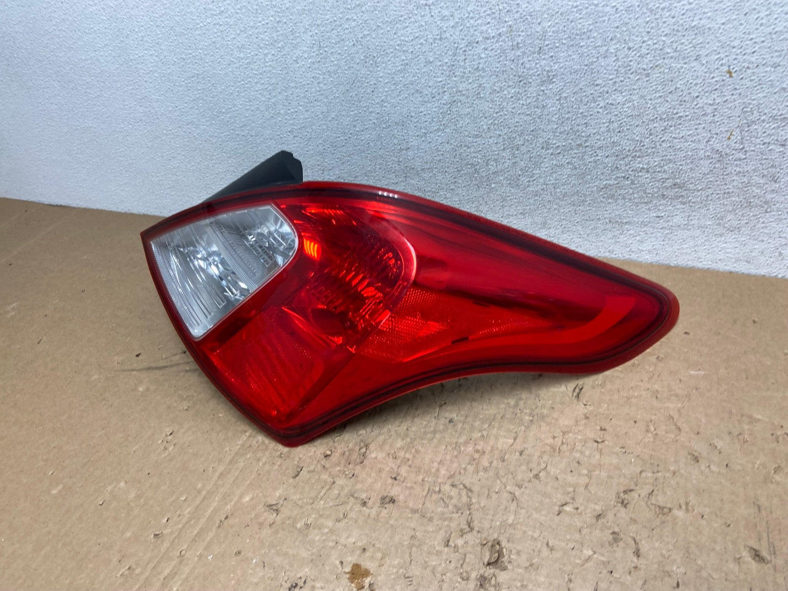 2012-2019 Nissan Versa Sedan Right Side Passenger Rh Tail Light AG1387 LK1