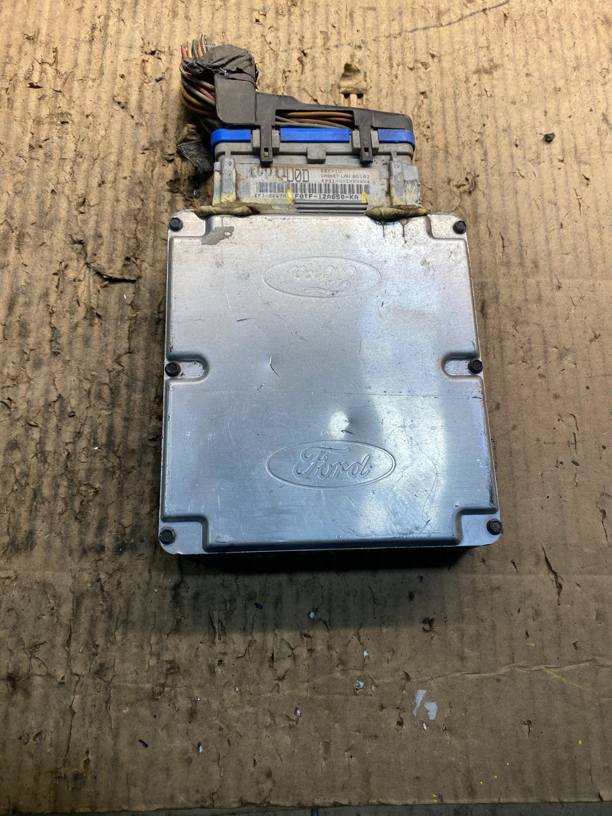 2011 Dodge Durango 5.7L  Engine Computer Module ECU PCM ECM Y1467 DG0
