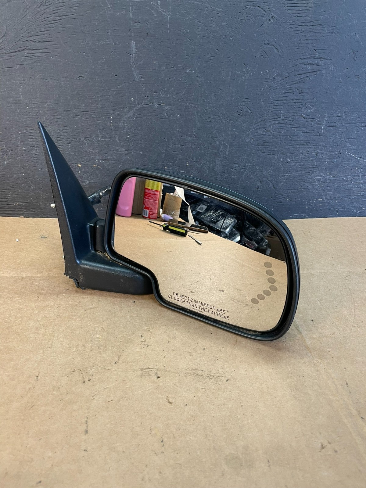 2003-2006 Chevrolet Tahoe Suburban Right Passenger Turn Door Mirror AE0975 DW2
