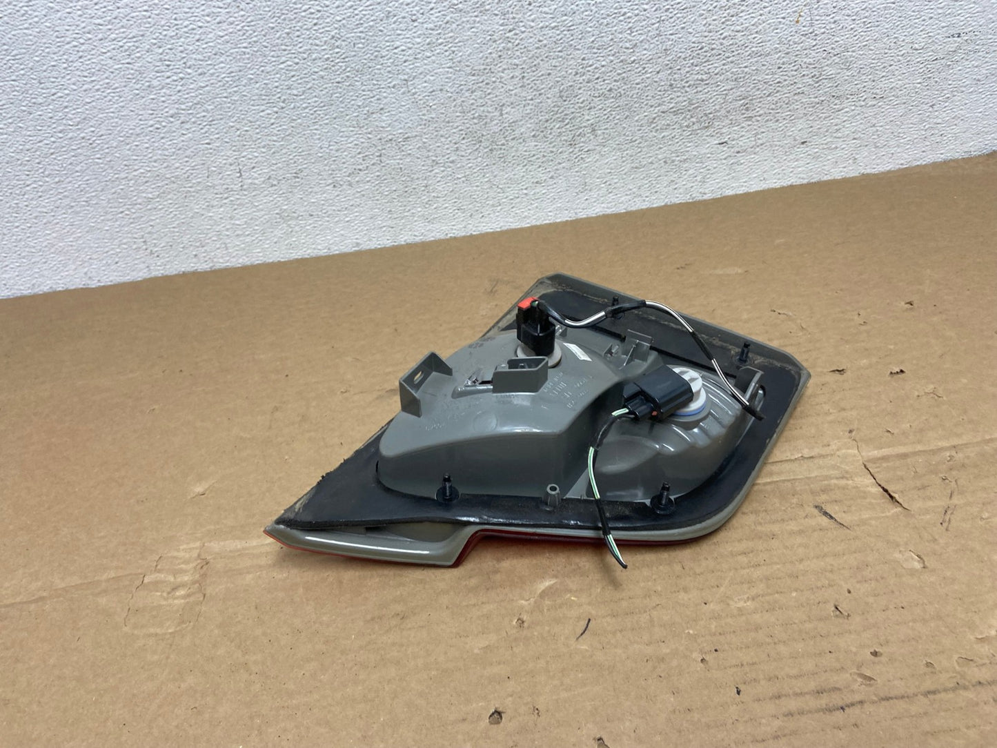2011-2013 Jeep Grand Cherokee Left Driver Side Lh Inner Tail Light AD3870 LK4
