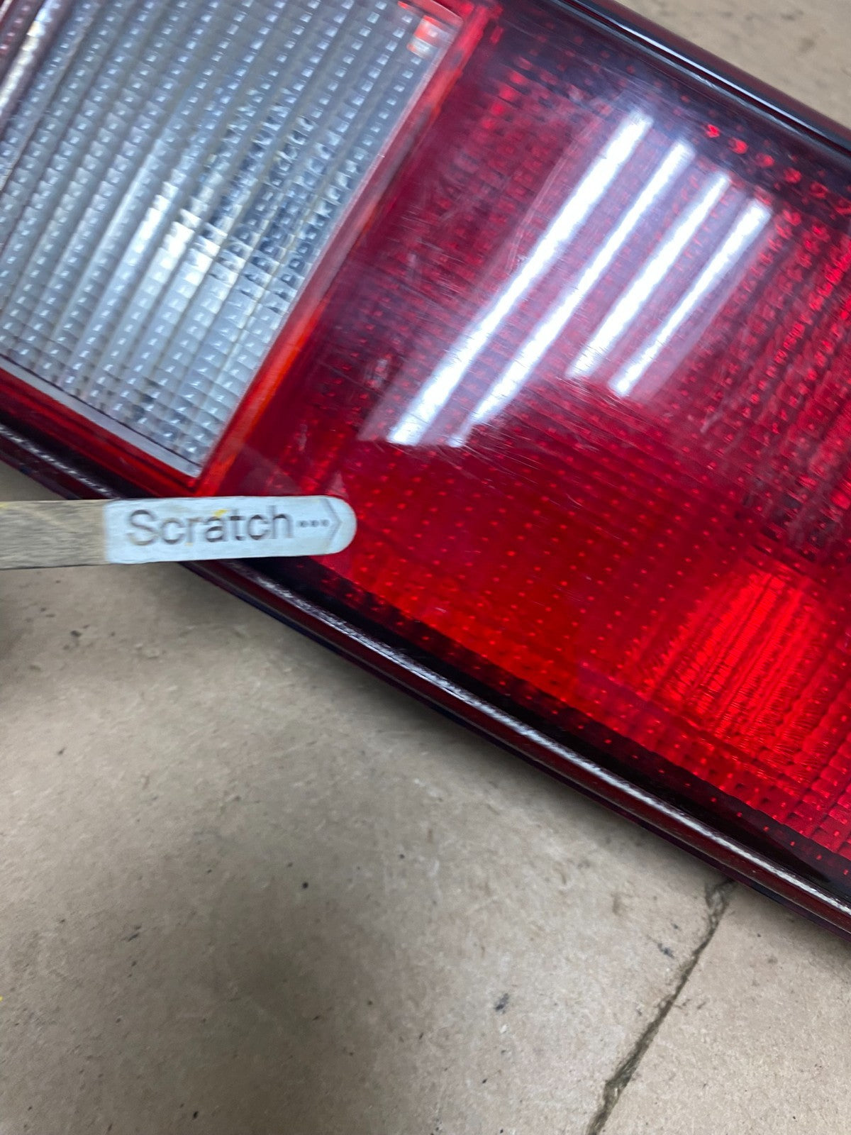 1996 1997 1998 Buick Skylark Left Driver LH Side Inner Tail Light P5177 DW5