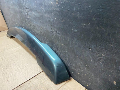 2008 to 2014 Land Rover LR2 Rear Trunk Tail Light Lift Gate Spoiler u7559 DG1