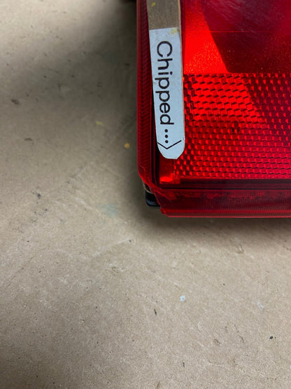 2007 to 2011 GMC Yukon Right Passenger RH Side Tail Light AF4548 LK5