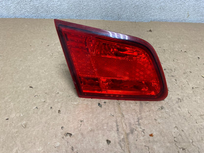 2010-2014 Subaru Legacy Left Driver Lh Side Tail Light Inner V0146 DW0